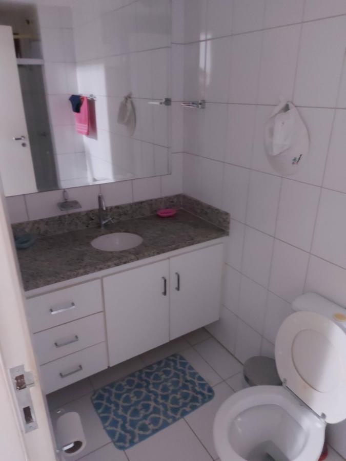 Apartamento Em Guarajuba 200M Da Praia Camacari Ngoại thất bức ảnh